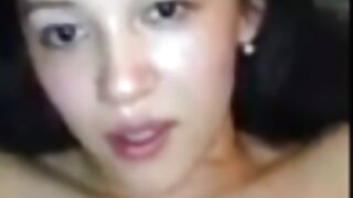 Proždrljiva domači porno filmovi kurva Agnes ima strastveni seks na kameri